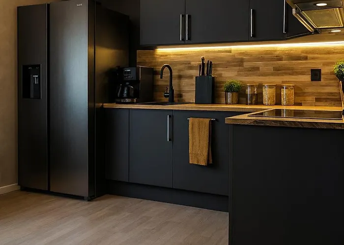 A Place To Stavanger, 4